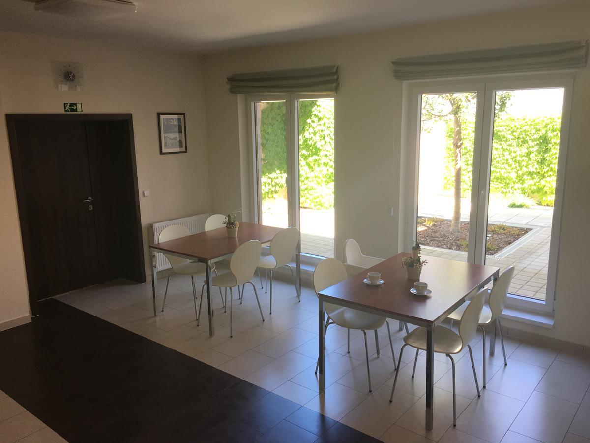 Penzion Hermina Veselí nad Moravou Exteriér fotografie